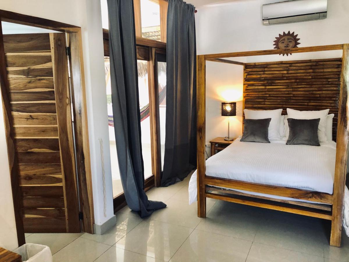 Nautilus Lodge Puerto López Eksteriør billede